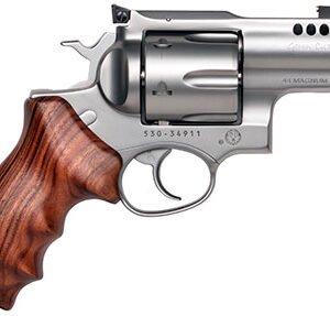 snub nose revolver